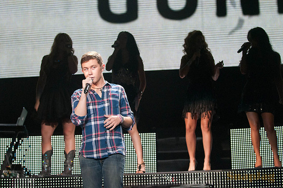 IDOL2011-6583