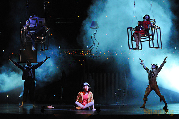 QUIDAM-6693