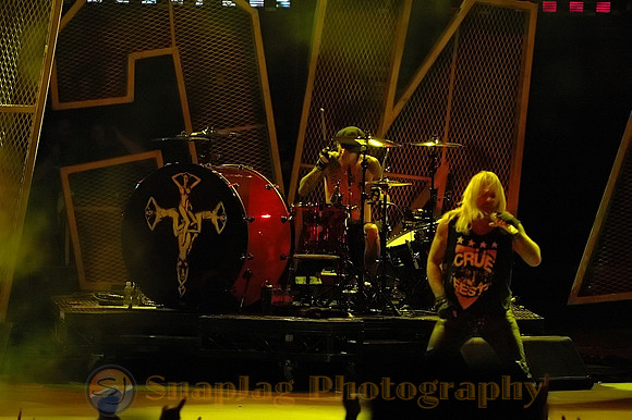 Motley Crue